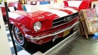 Banquette réalisée à partir d'une authentique partie avant de Ford Mustang 1965