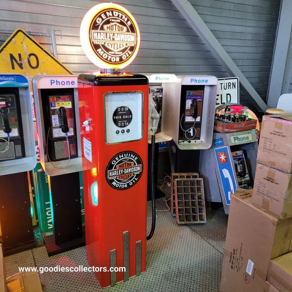 pompe à essence américaine avec opaline en verre harley davidson noire "tall" 205cm