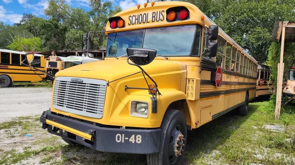 school bus américain