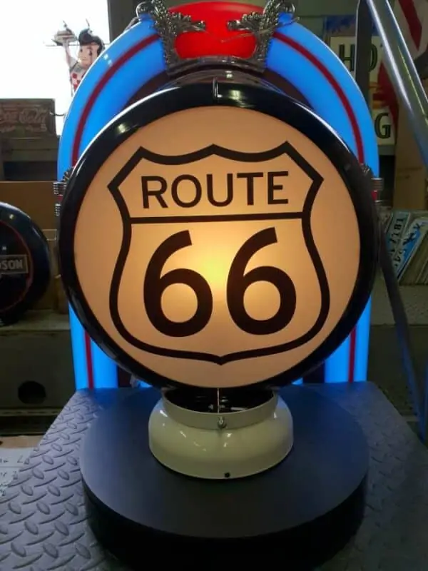 Globe De Pompe A Essence Route 66 2