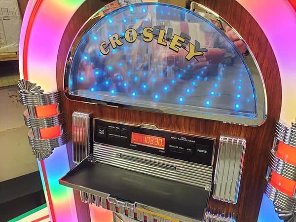 jukebox crosley full size & bluetooth