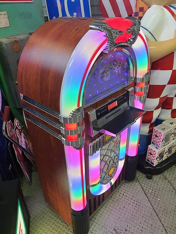 jukebox crosley full size & bluetooth