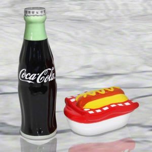 Coca Cola Hot Dog Ceramic Salt & Pepper Vending Machine, One Size, 470121 1