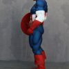 Statue de Captain America - Soldat Super héros tenant son bouclier