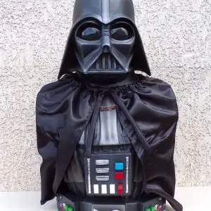 Cinema - Statue du buste de Dark Vador de la serie Star Wars