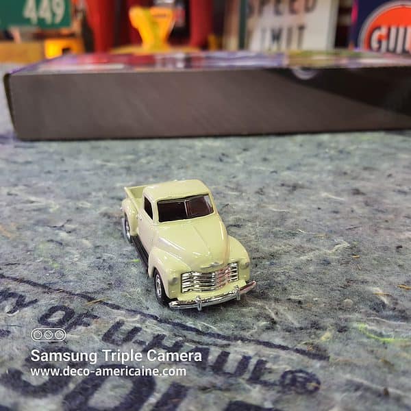 1953 chevrolet pick up truck miniature échelle 1/60 7.60cm