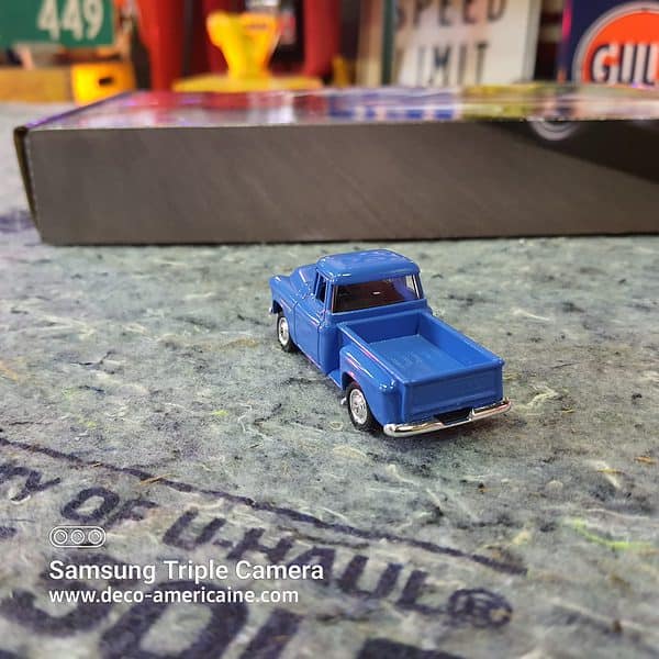 1955 chevrolet step side pick up truck miniature échelle 1/60 7.60cm