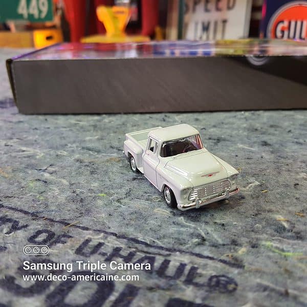 1955 chevrolet step side pick up truck miniature échelle 1/60 7.60cm