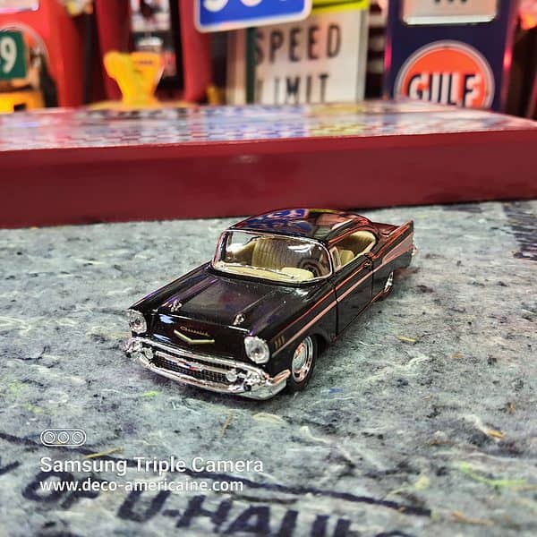 1957 chevrolet bel air hard top miniature échelle 1/40 11.40cm