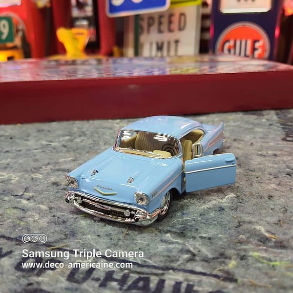 1957 chevrolet bel air hard top miniature échelle 1/40 11.40cm