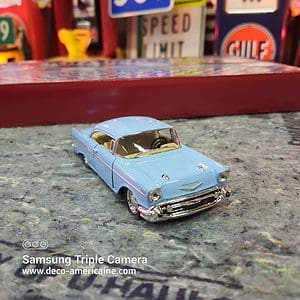 1957 chevrolet bel air hard top miniature échelle 1/40 11.40cm