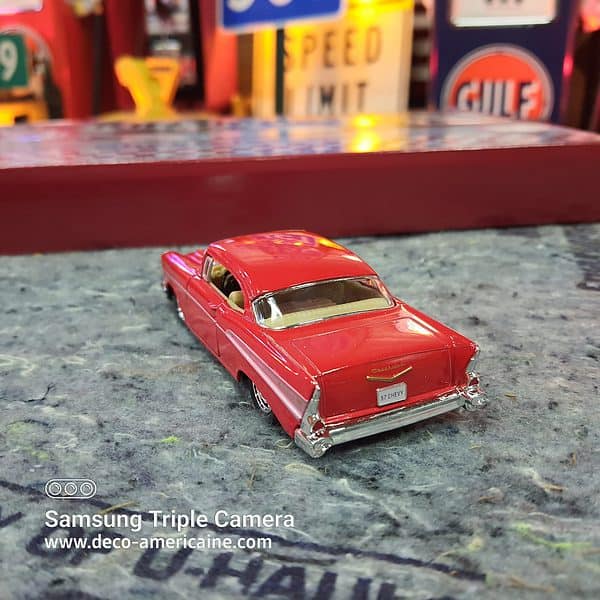 1957 chevrolet bel air hard top miniature échelle 1/40 11.40cm