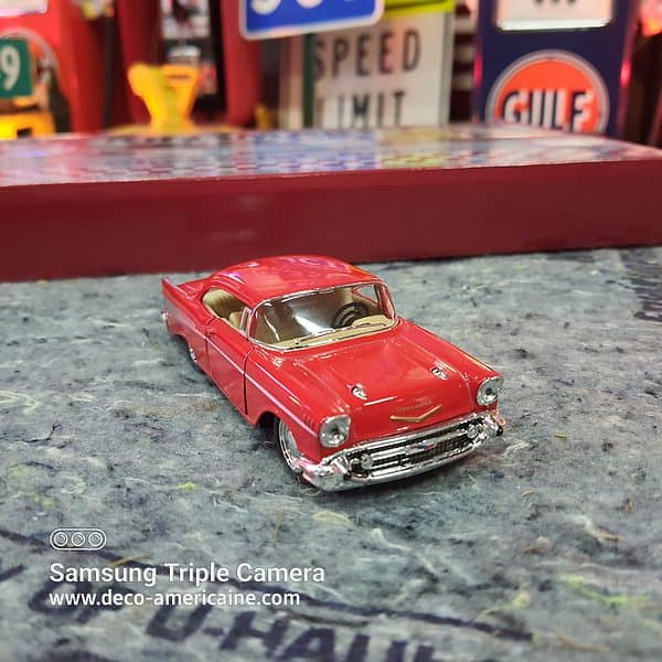 1957 chevrolet bel air hard top miniature échelle 1/40 11.40cm