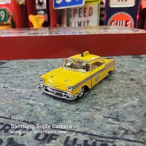 chevrolet bel air taxi miniature échelle 1/38 12.70cm