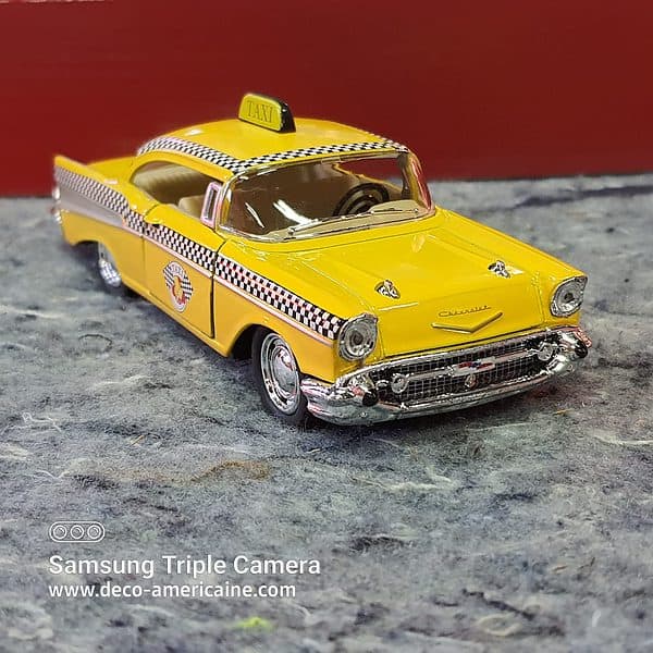 chevrolet bel air taxi miniature échelle 1/38 12.70cm