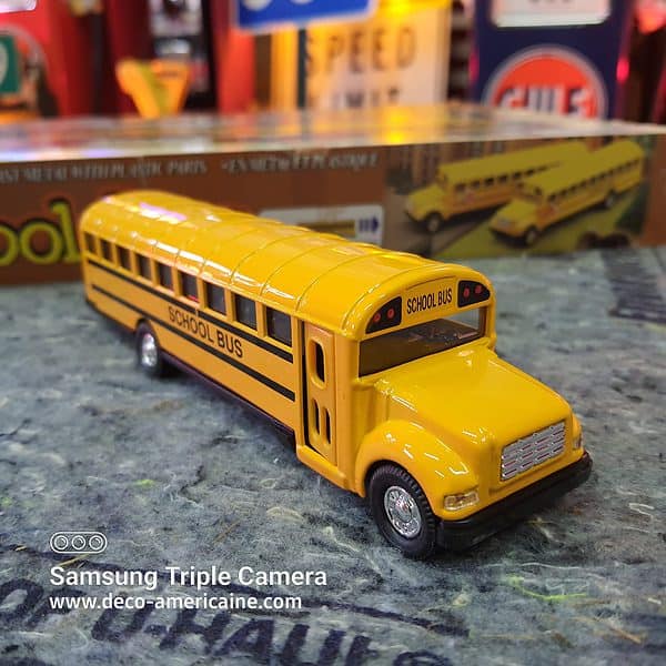 school bus "jaune avec nez" miniature échelle 1/24 17.80cm