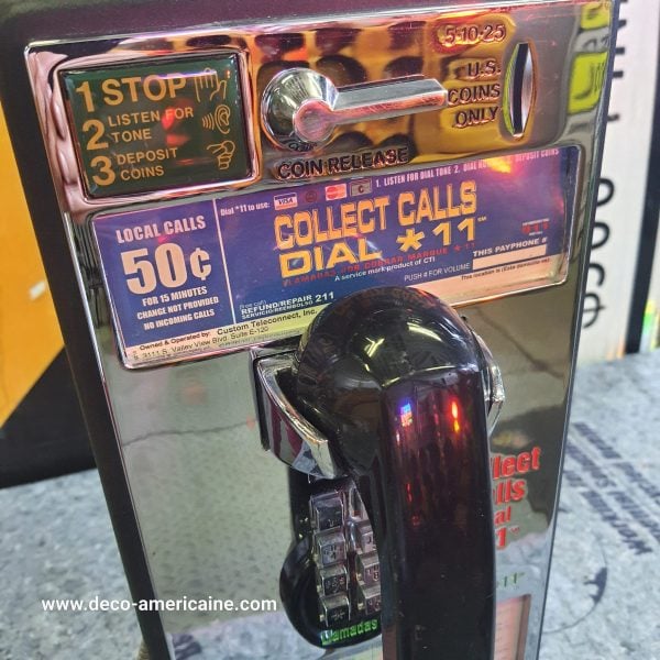 téléphone payphone américain de rue avec monnayeur et stickers originaux a
