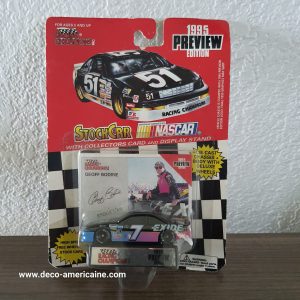 nascar voiture miniature vintage 1995 edition geoff bodine + carte de collection