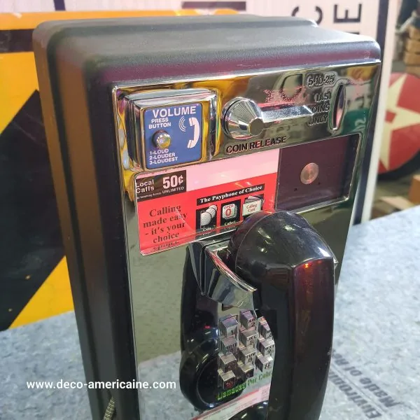 téléphone payphone américain de rue avec monnayeur et stickers (copie)
