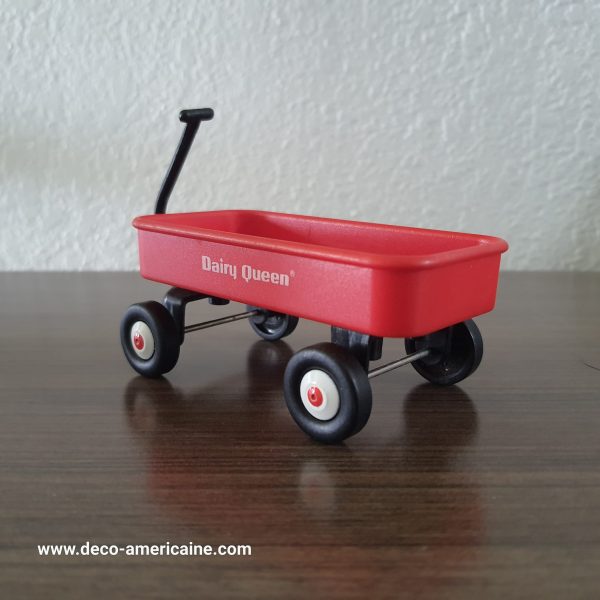 radio flyer miniature wagon goodies promotionnel de la marque "dairy queen" rare