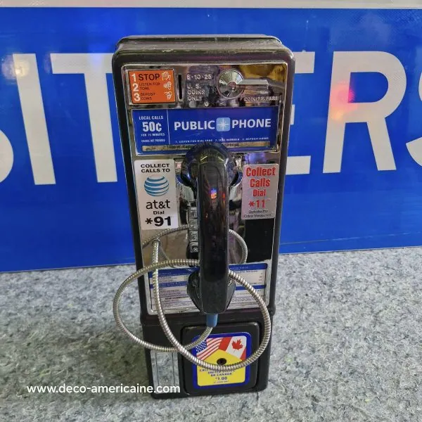 téléphone payphone américain de rue avec monnayeur et stickers (copie)