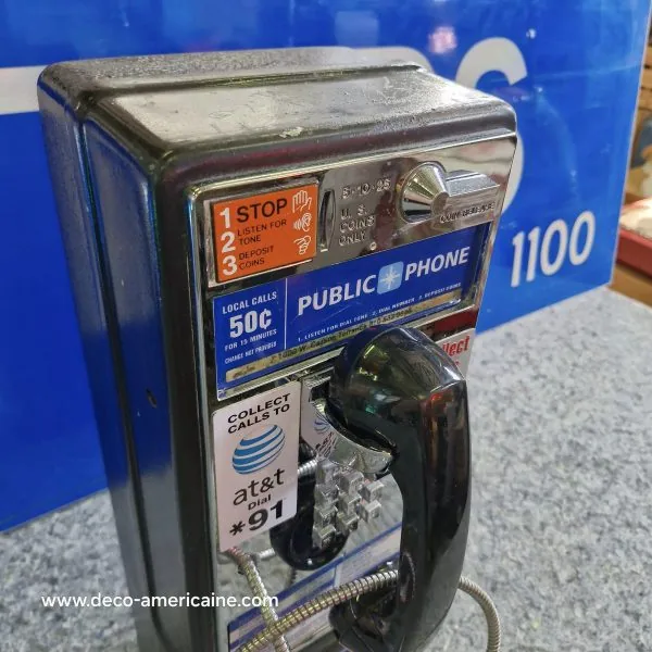 téléphone payphone américain de rue avec monnayeur et stickers (copie)