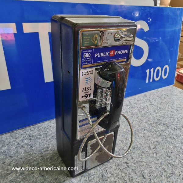 téléphone payphone américain de rue avec monnayeur et stickers (copie)
