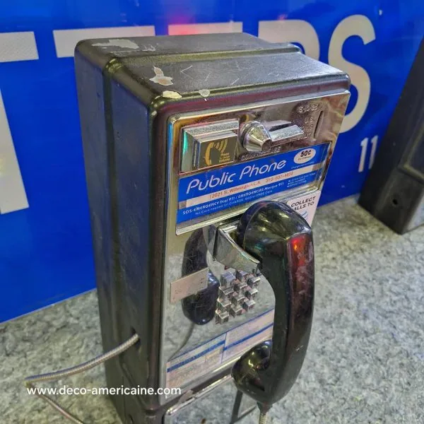 téléphone payphone américain de rue avec monnayeur et stickers (copie)