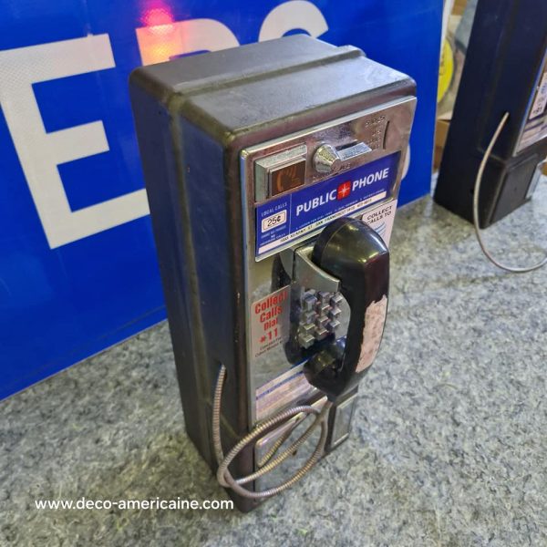 téléphone payphone américain de rue avec monnayeur et stickers (copie)