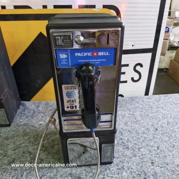téléphone payphone américain de rue avec monnayeur et stickers 6