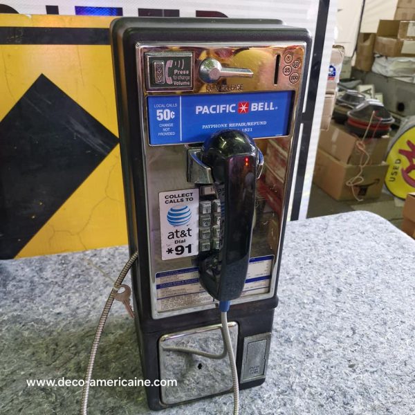 téléphone payphone américain de rue avec monnayeur et stickers 6