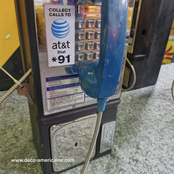téléphone payphone américain de rue avec monnayeur et stickers 8