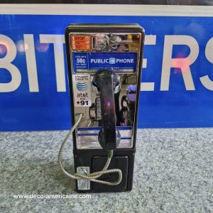téléphone payphone américain de rue avec monnayeur et stickers (copie)