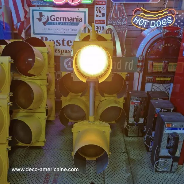 feu tricolore américain à 2 voies avec câblé 120cm avec séquenceur d'alternance des lumières (copie)