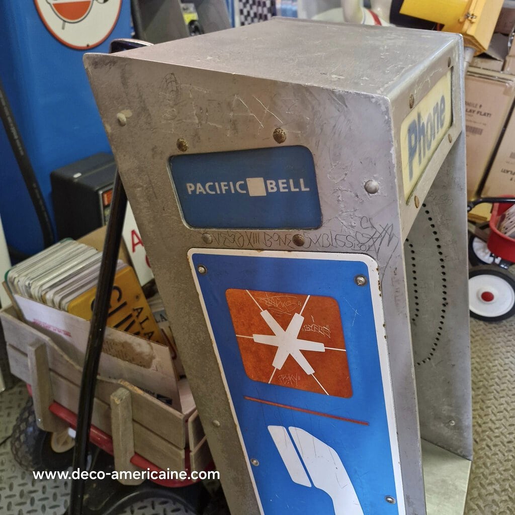 cabine murale avec payphone vintage de rue américain authentique silver "street condition" | pacific bell