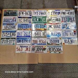 lot de 130 plaques d'immatriculation mixees grade a prix de gros prix doux!