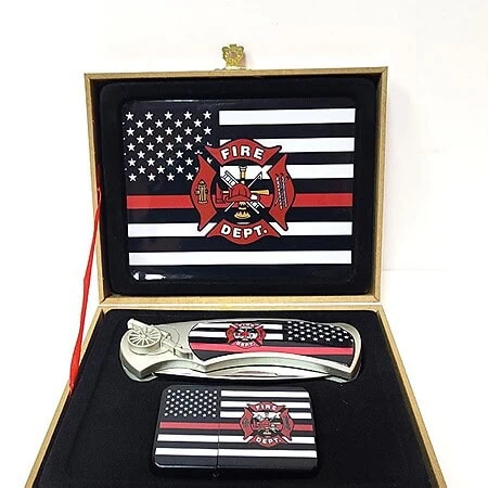 coffret briquet tempête avec couteau et sign police blue line tribute