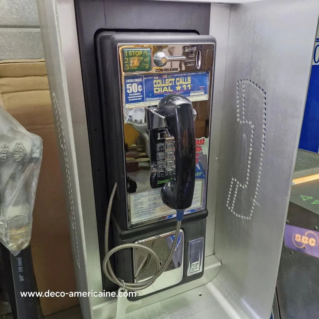 payphone vintage de rue américain authentique avec cabine provenance californie "brand new old stock"