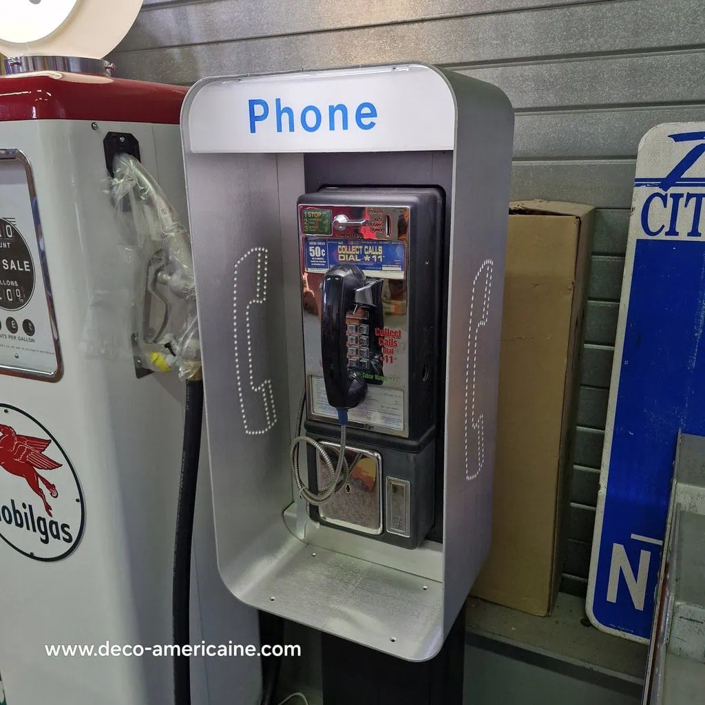 payphone vintage de rue américain authentique avec cabine provenance californie "brand new old stock"