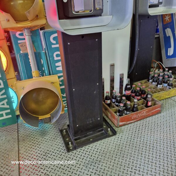 payphone vintage de rue américain authentique avec cabine provenance californie "brand new old stock" (copie)