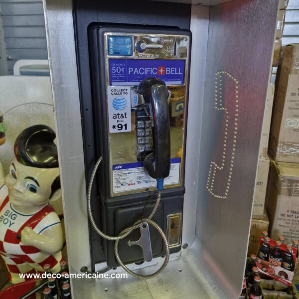 payphone vintage de rue américain authentique avec cabine provenance californie
