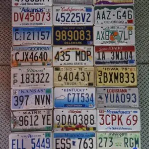 lot de plaques d'immatriculation des 50 etats américains collection complète (copie)