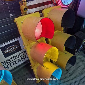 feu tricolore américain à 3 voies avec fixation plafond et câblé 125cm jaune