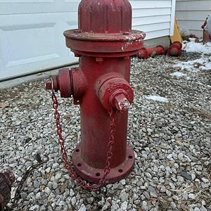 borne à incendie américaine authentique