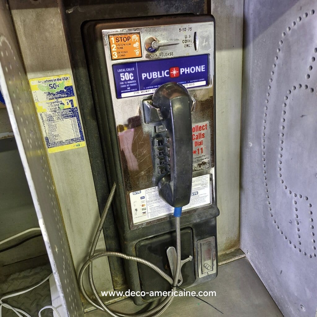 cabine murale avec payphone vintage de rue américain authentique silver "street condition"