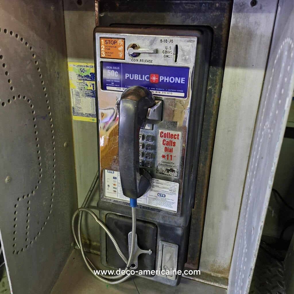 cabine murale avec payphone vintage de rue américain authentique silver "street condition"