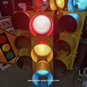 feu tricolore américain à 3 voies avec fixation plafond et câblé 125cm jaune (copie) feu tricolore américain à 3 voies avec fixation plafond et câblé 125cm jaune (copie)