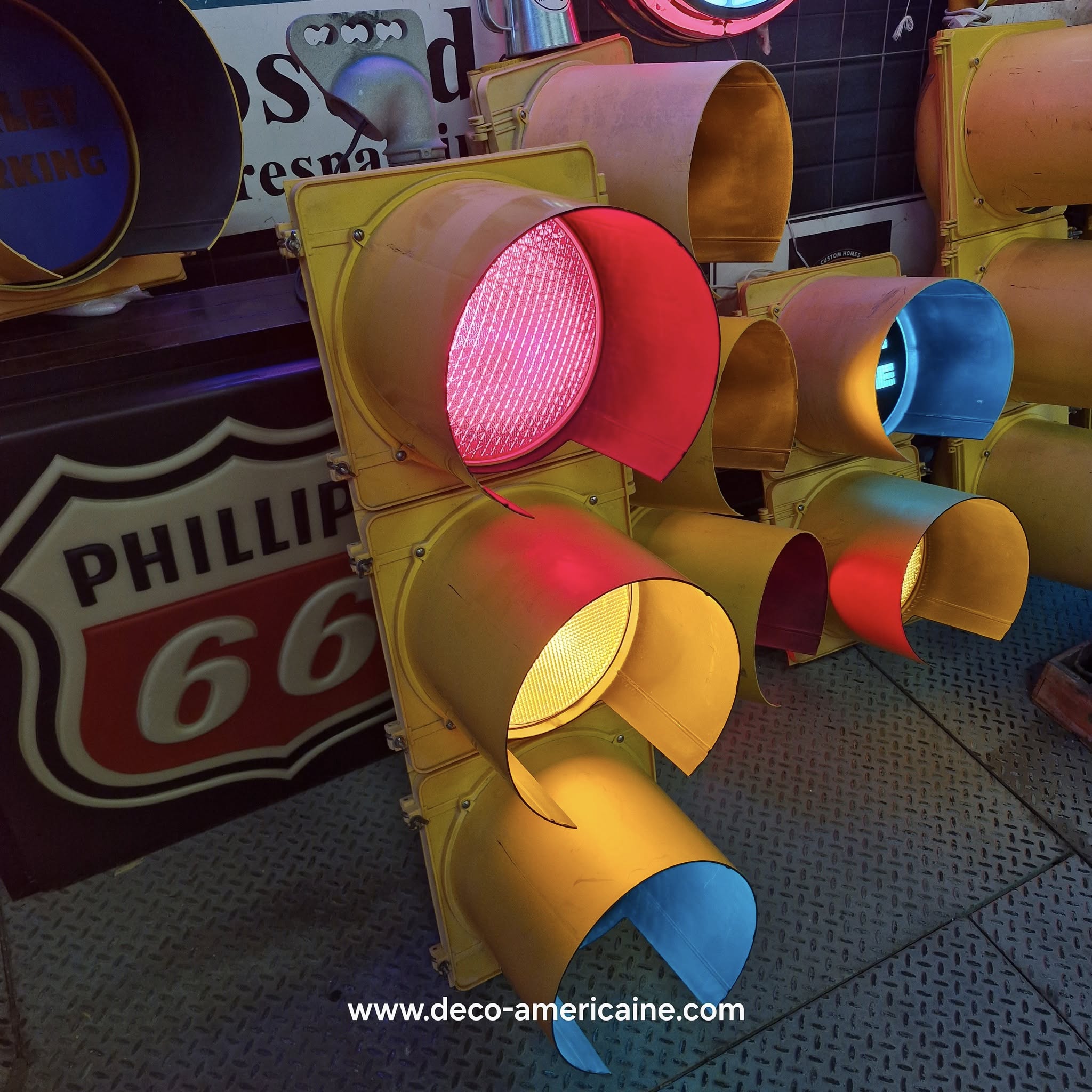 feu tricolore américain à 3 voies avec fixation plafond et câblé 125cm jaune (copie)