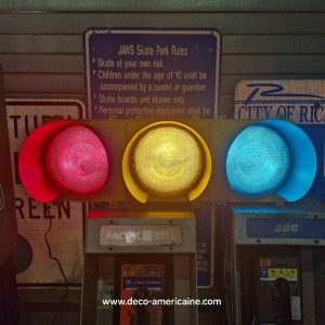 feu tricolore américain à 3 voies avec câblé 110cm jaune horizontal