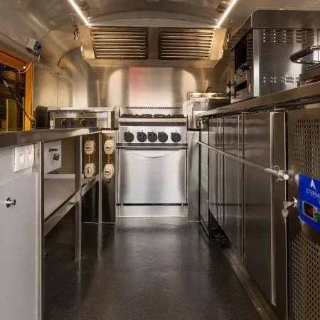 shool bus food truck cuisine